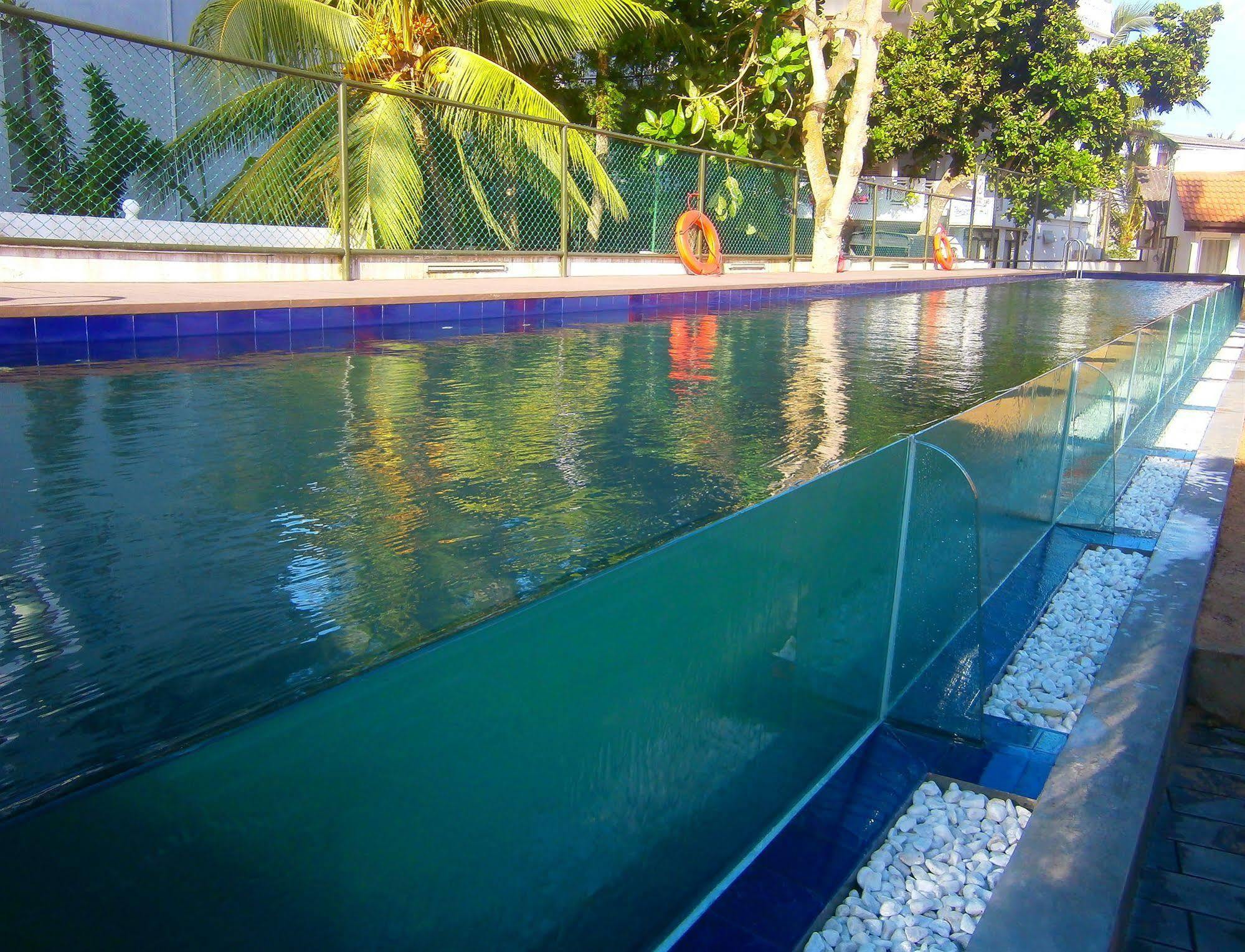 Calamander Unawatuna Beach Exterior foto